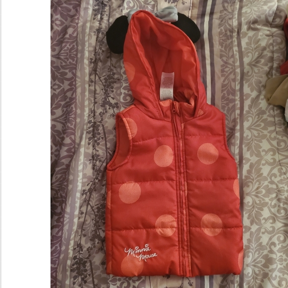 Minnie Mouse Puffer Vest - Picture 1 of 6